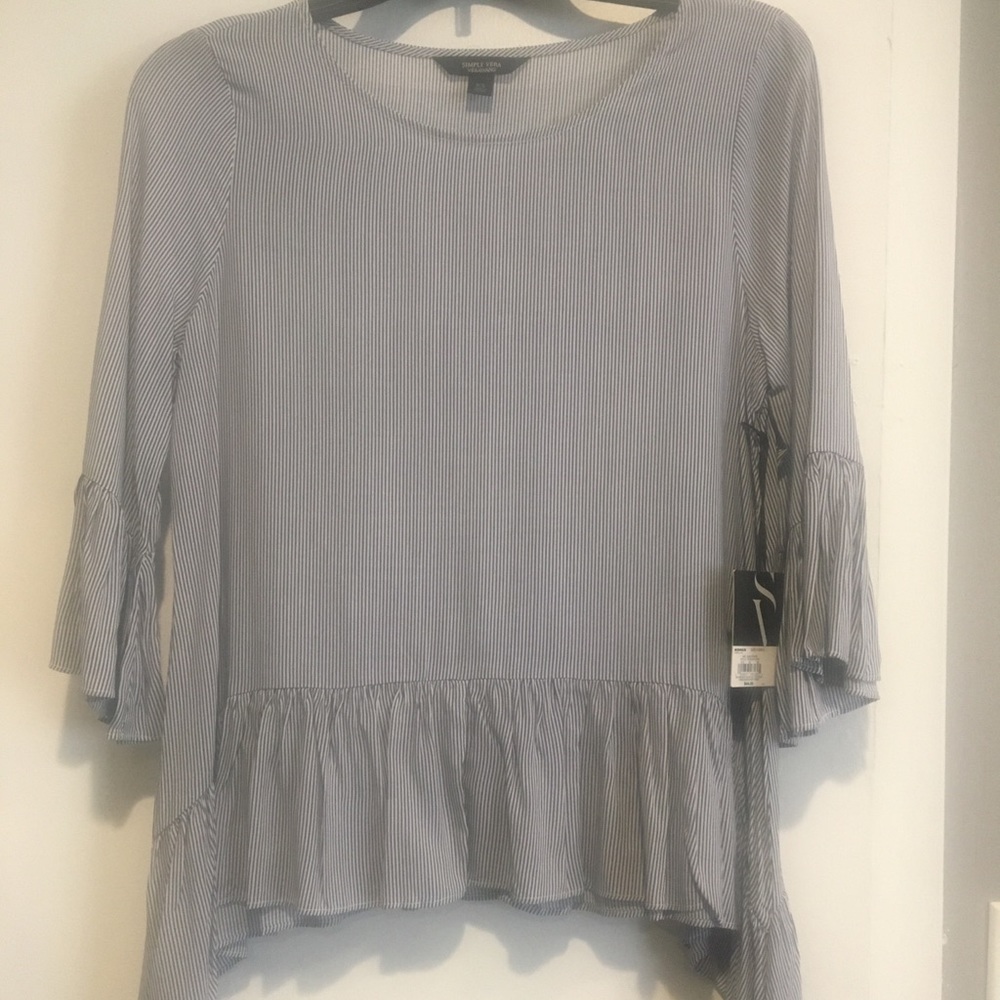 Simply Vera VeraWang shark bite ruffle top